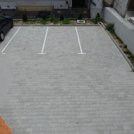 Apartments Center Kg Κραγκούγιεβατς Εξωτερικό φωτογραφία